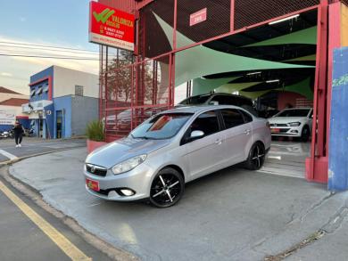 FIAT Grand Siena ATTRAC. 1.4 EVO F.Flex 8V PRATA Manual Flex 2013