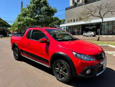 VOLKSWAGEN Saveiro CROSS 1.6 Mi Total Flex 8V CE VERMELHA Manual Flex 2013