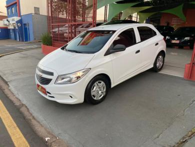 CHEVROLET ONIX HATCH Joy 1.0 8V Flex 5p Mec. BRANCA Manual Flex 2018